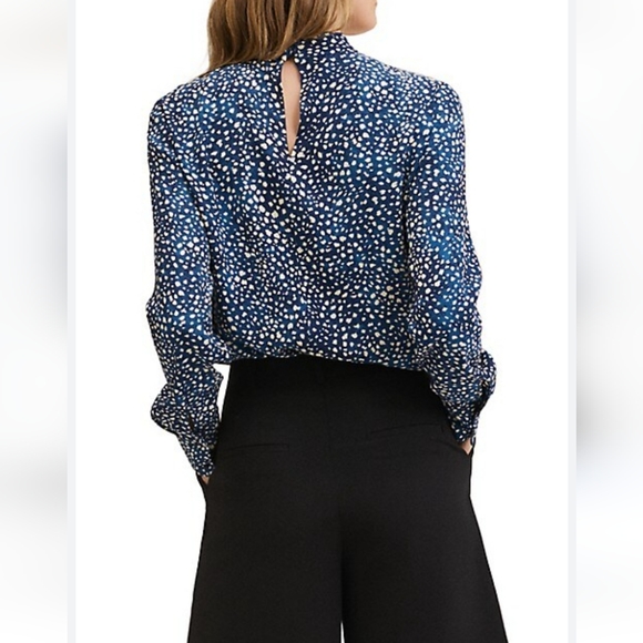 Mango Blouse - Picture 4 of 13